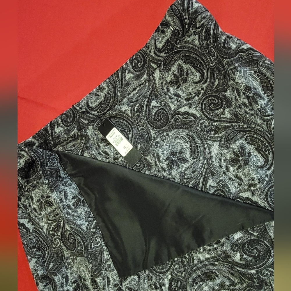 TALBOTS Wool mix wrap Skirt Gray Black Floral, NWT